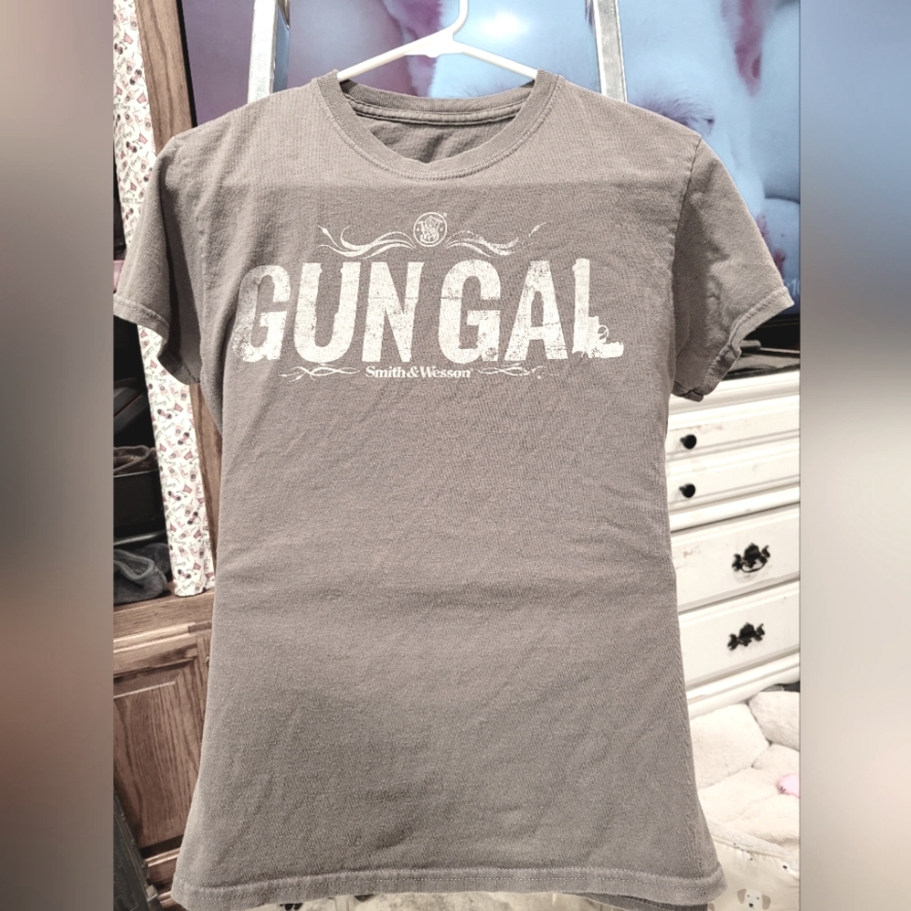 "GUNGAL" t-shirt